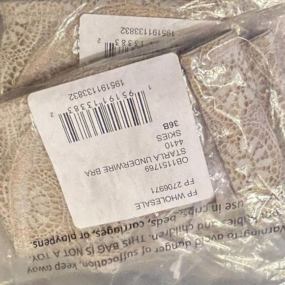 Free People White Lace Bra - Picture 11 of 12